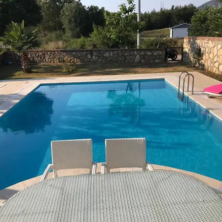 Βίλα Valley - With Private Pool In Ovacik